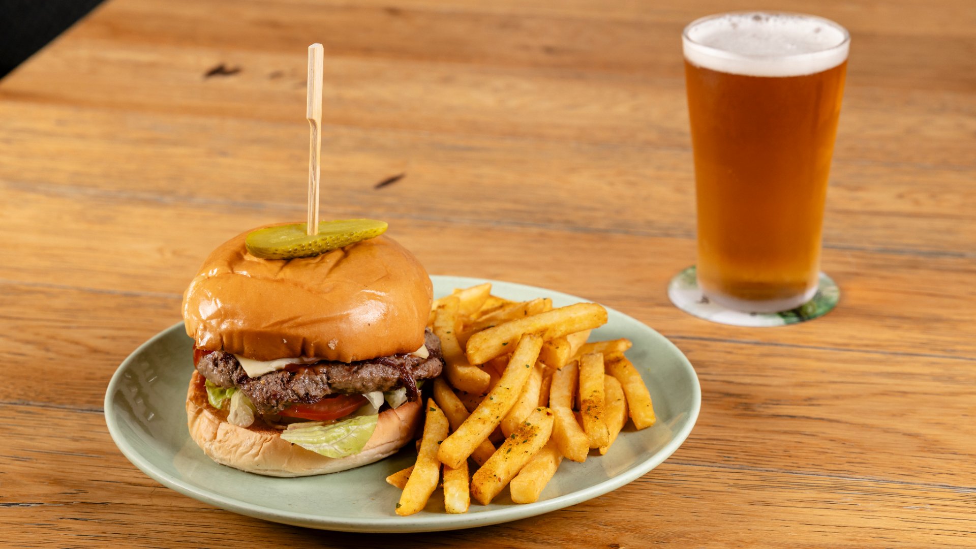 burger and beer at Beach House 