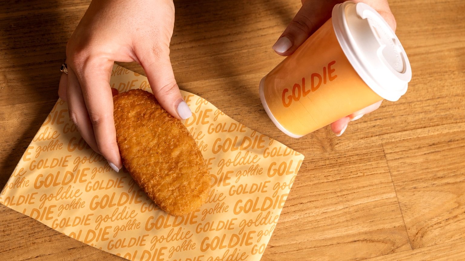 Dine BNE City - Hashbrown and coffee and Goldie