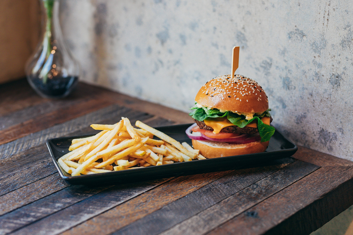 Dine BNE City: Mr Edward's Alehouse